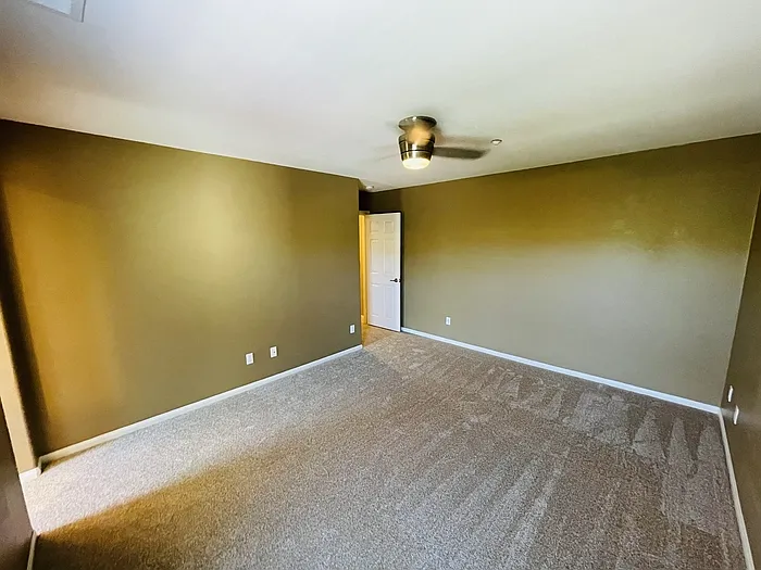 1351 Isabella Way — Photo 24
