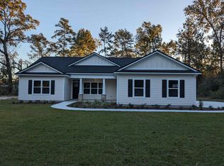 55 Marsue Dr, Crawfordville, FL 32327