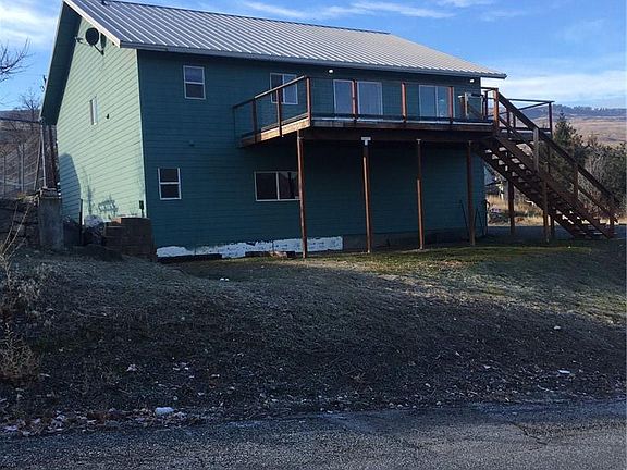 2nd image of 215 14th St