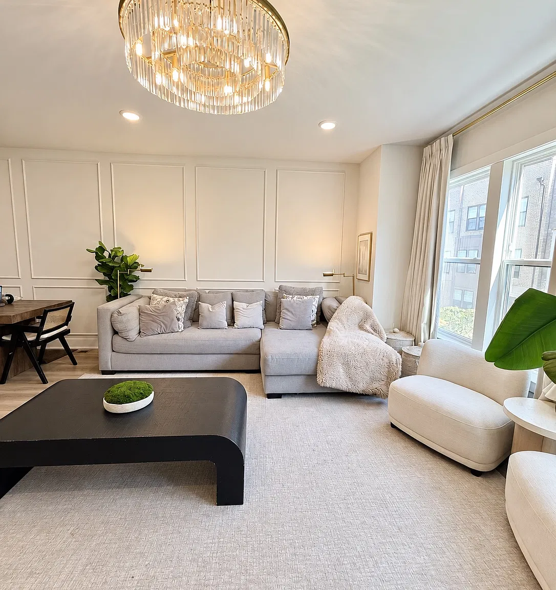 5 bed, 4.5 bath, 2190 sqft, $4,750 — Photo 1