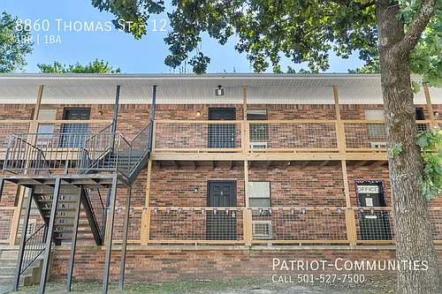 8860 Thomas St Photo 1