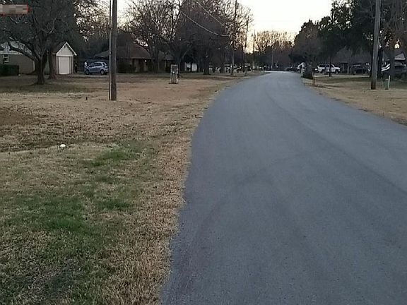 4th image of 262 Larry Dr