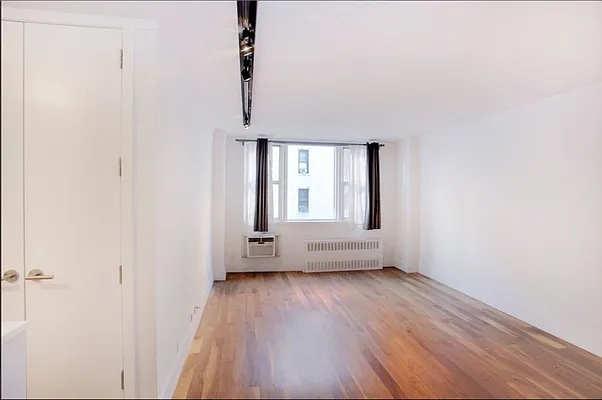 Rented by Compass | media 1