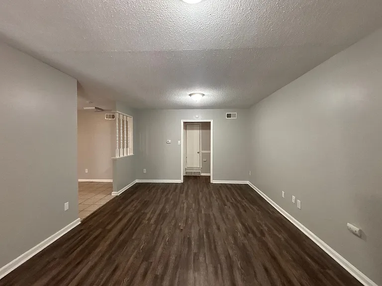 4199 Bacon St — Photo 10