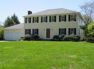 24 Robert Rd, Stow, MA 01775