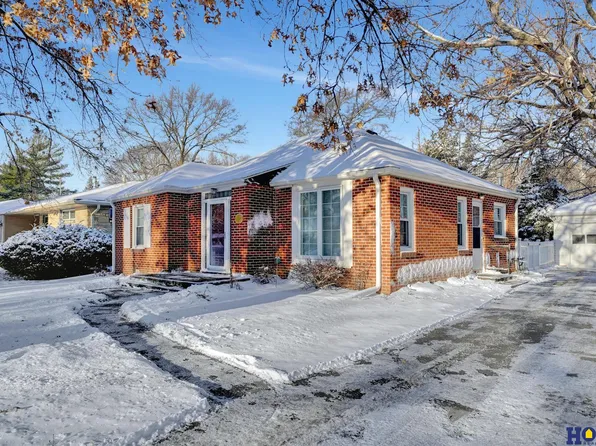 1521 S Cotner Blvd, Lincoln, NE 68506