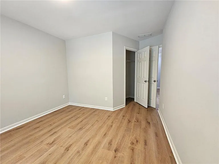 1999 Hailston Dr — Photo 22