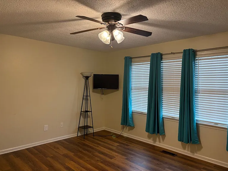 2308 Neptune Way — Photo 7