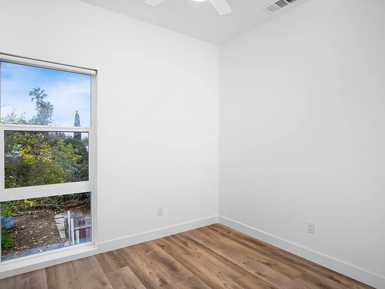 5230 Rincon St — Photo 28