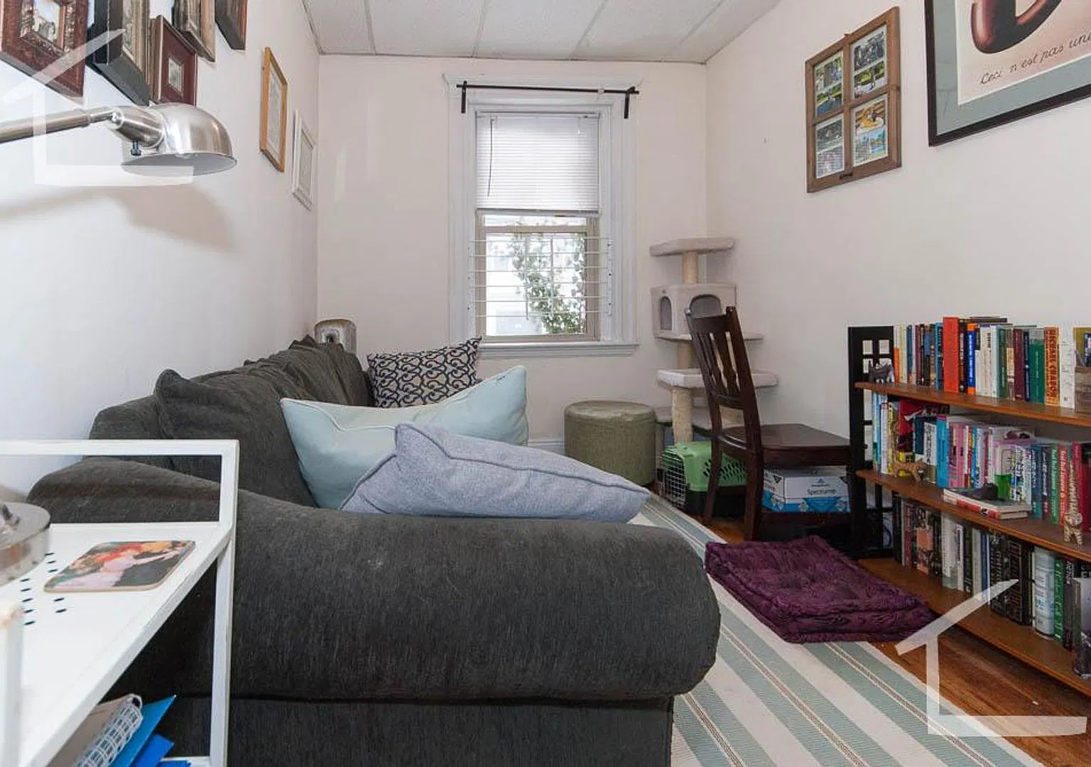 Large updated 2 bedroom unit in Allston! — Photo 4