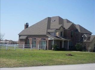 2800 Aston Meadows Dr, Haslet, TX 76052