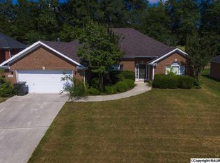 115 Equestrian Ln, Madison, AL 35758
