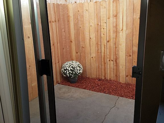 5th image of 365 N Vecino Dr APT 2