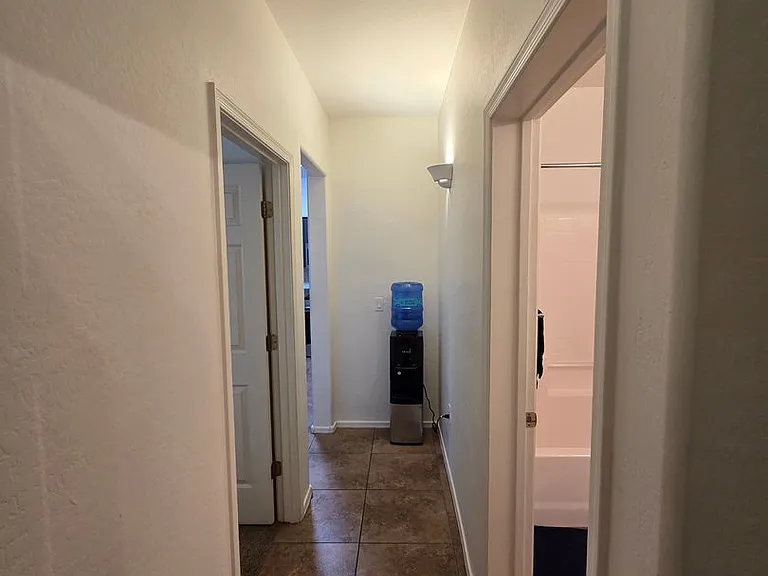 525 N Miller Rd #123 — Photo 12