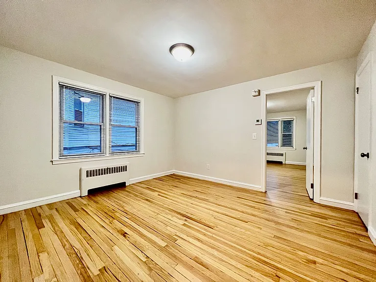 167 Norwood Ave — Photo 11