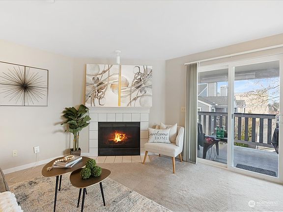 5th image of 17112 44th Avenue W #B203