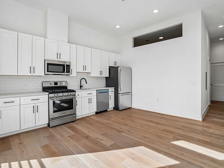 09-Kitchen_05192026