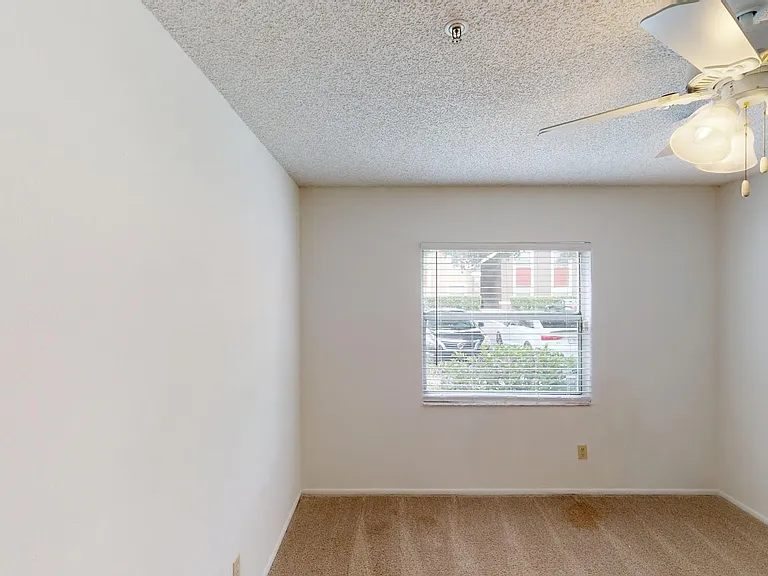 Alafaya Woods — Photo 46