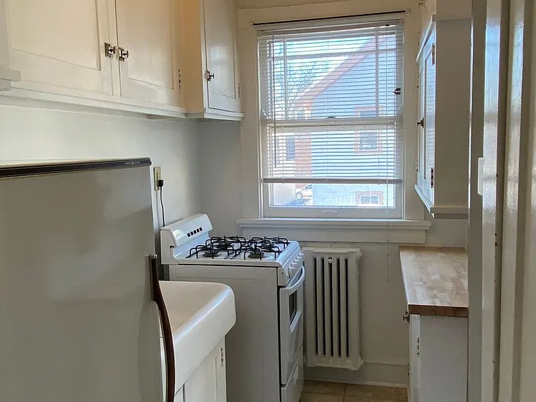 302 Norris Ct — Photo 10