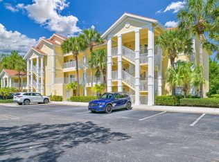 9185 Celeste Dr #205, Naples, FL 34114