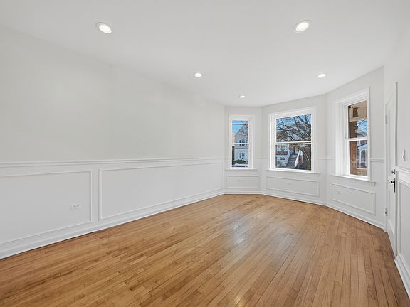 2nd image of 5432 W 23rd St