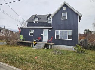 66 Macleod St, Sydney, NS B1N 1B3