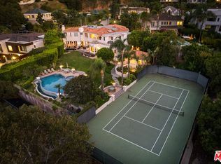 14035 Aubrey Rd, Beverly Hills, CA 90210