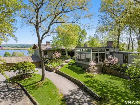 41 Watrous Point Road, Old Saybrook, CT 06475