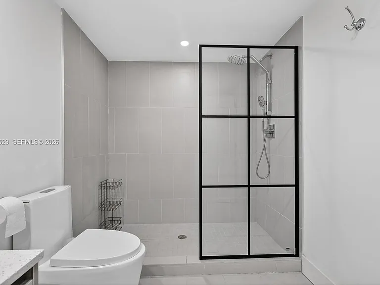 13800 Highland Dr #308 — Photo 19