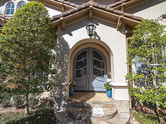 2nd image of 78 Angelique Way