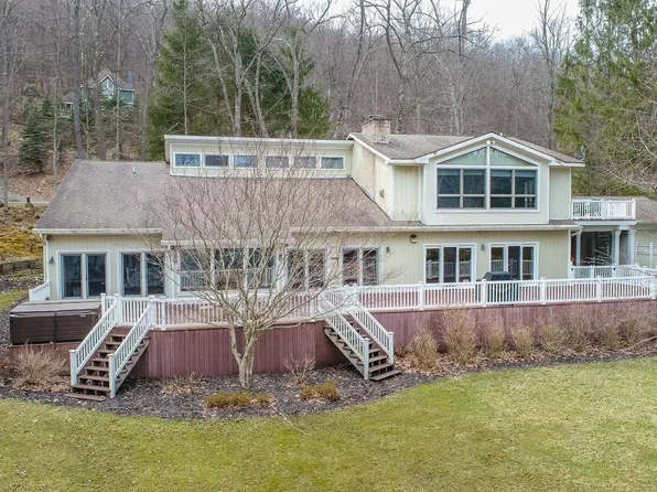 1909 Marsh Hill Rd, Mc Henry, MD 21541