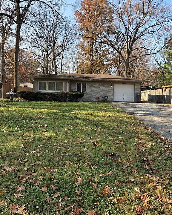 1st image of 3622 N Sadlier Dr