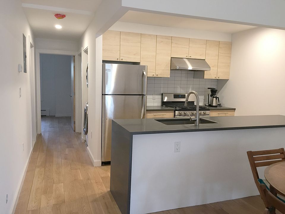 1st image of 439 Eastern Pkwy #1