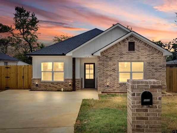 1212 McCurley Dr, Tyler, TX 75702