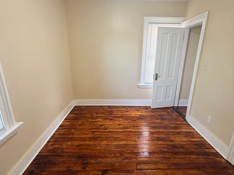 224 Lloyd St #1 — Photo 12