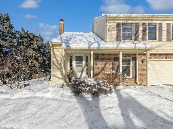 2656 College Hill Cir, Schaumburg, IL 60173