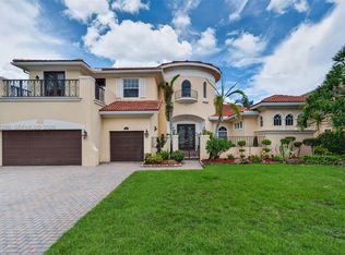 11867 NW 69th Pl, Parkland, FL 33076