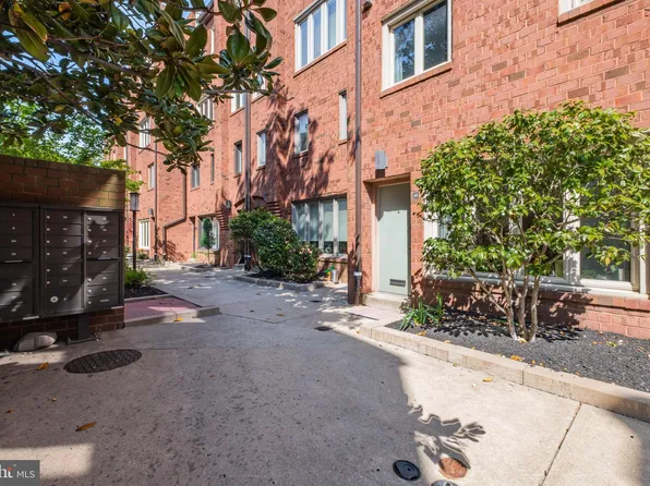 1 Christian St Unit 44L, Philadelphia, PA 19147