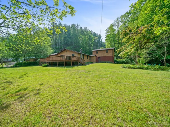 44 Smith Johnson Rd, Green Mountain, NC 28740