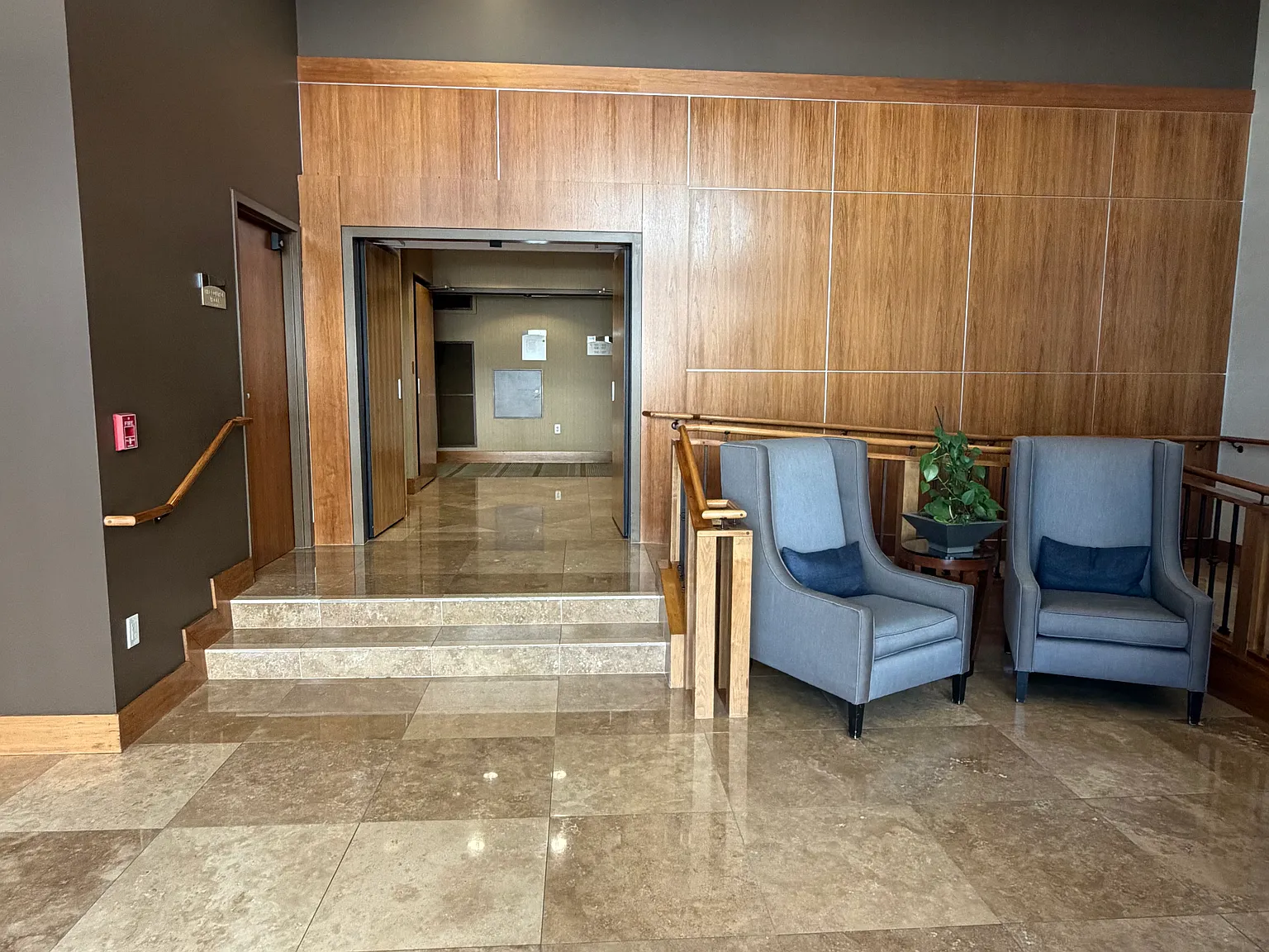 3 bed, 1554 sqft, $12,000 — Photo 4