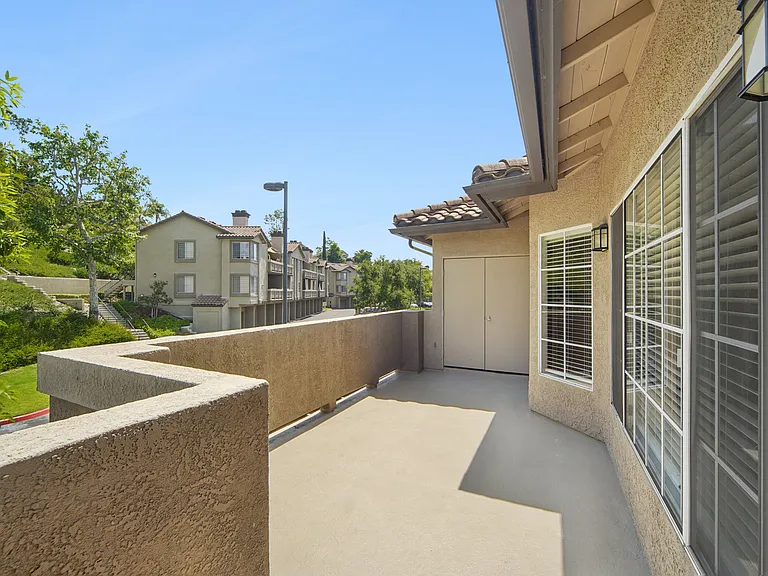Paloma Summit Condominium Rentals — Photo 28