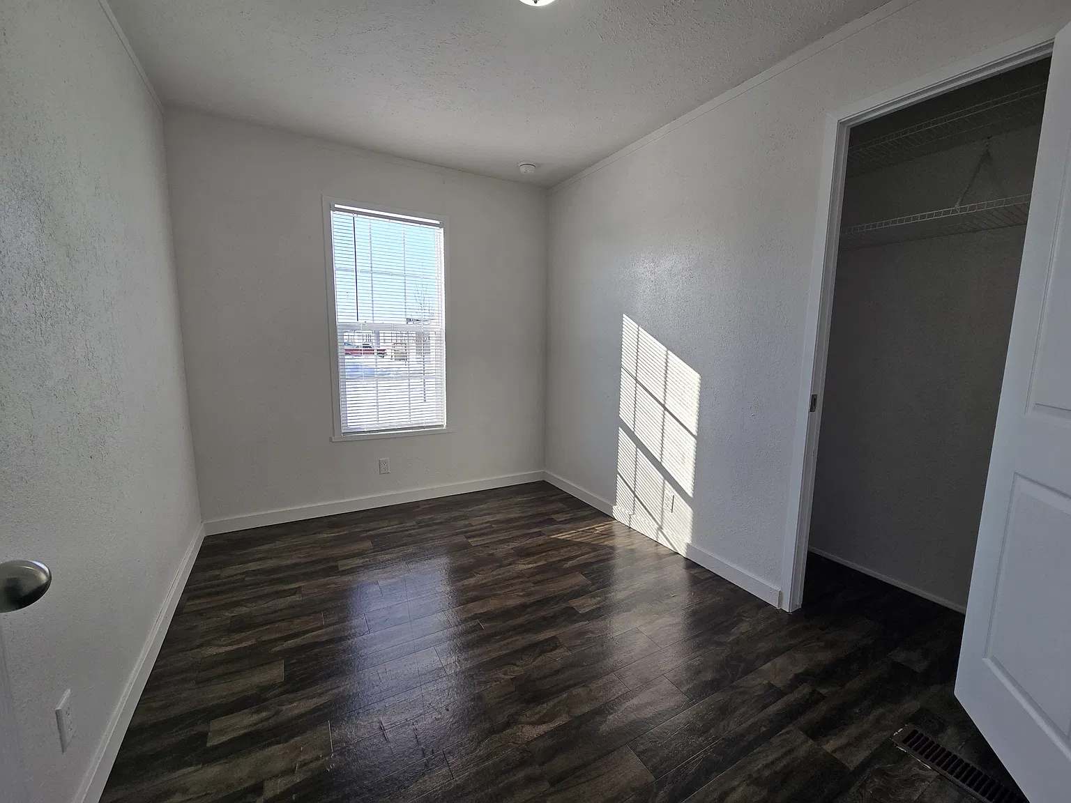 1319 York St — Photo 4