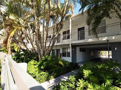 2445 Lake Pancoast Dr APT 6, Miami Beach, FL, 33140