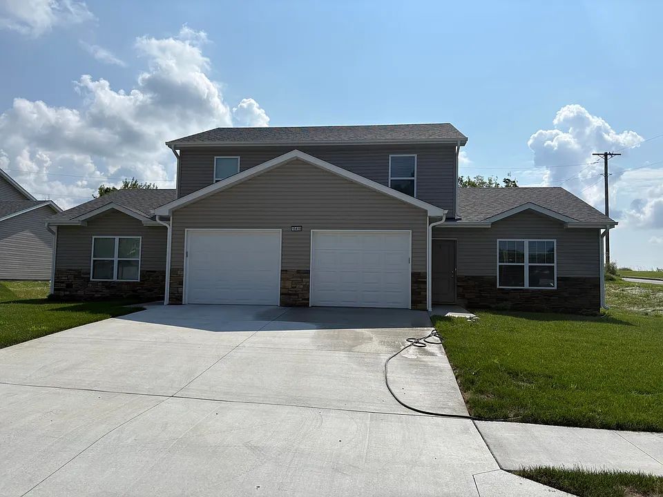 15405 Corbin Ct