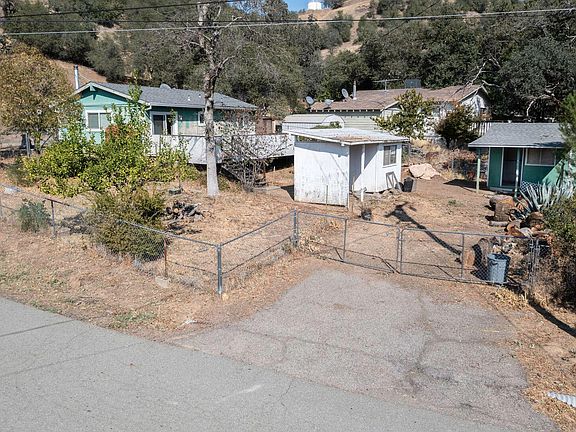2nd image of 14865 Lamoine Dr