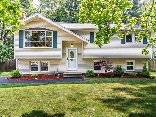 305 North St, Bridgewater, MA 02324
