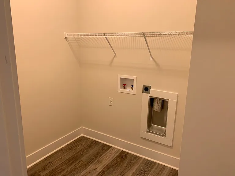868 Twin Forks Ave #3 — Photo 11