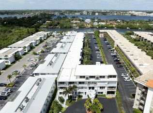 4001 S Ocean Blvd APT 208, South Palm Beach, FL 33480