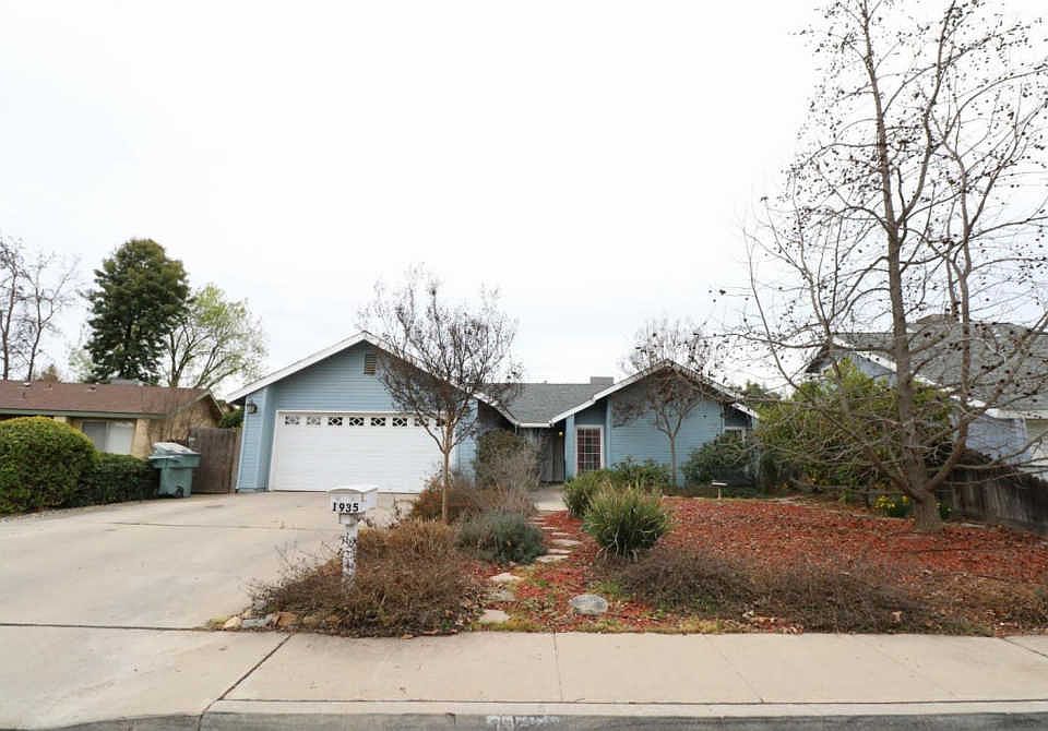 1st image of 1935 E Woodsville Ct