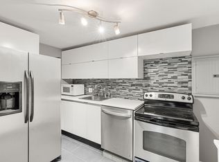 108 Decatur St APT 5, Arlington, MA 02474